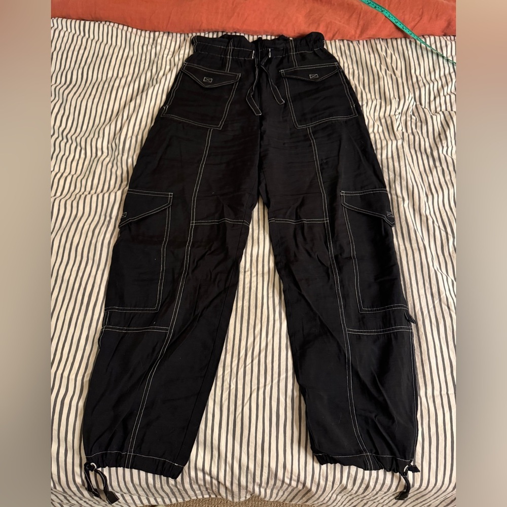 Ganni Black Cargo Pants - women’s size 36 / 4